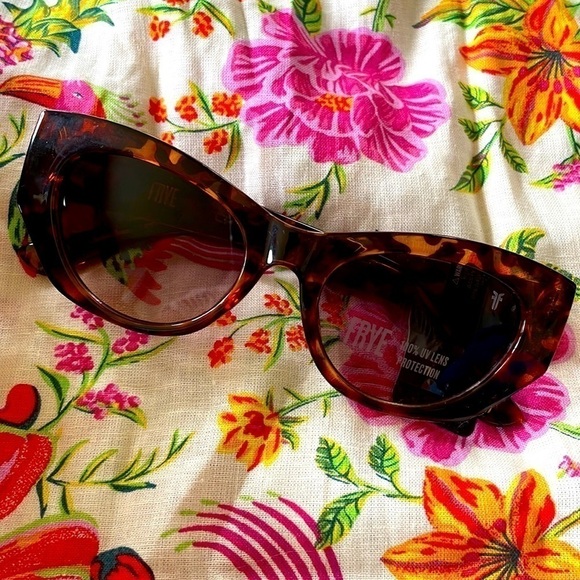 Brand New Frye Tortoise Shell Cateye Sunglasses 100% UV Lens Protection main image 14